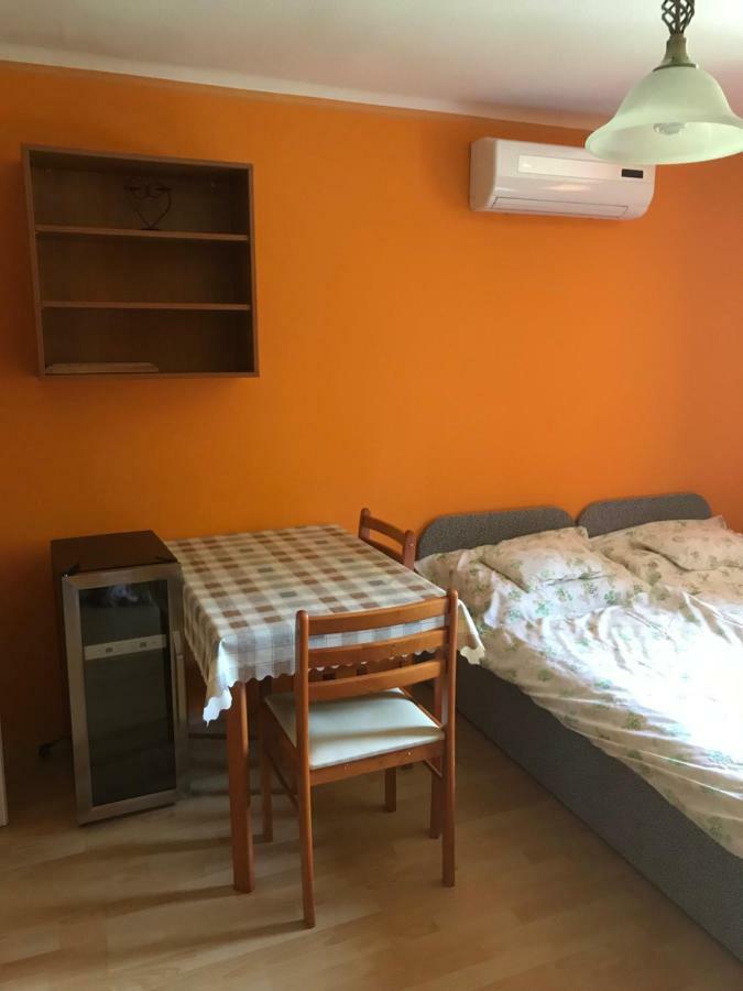 Borostyankert Etterem & Vendeghaz Hotel Sitke Buitenkant foto